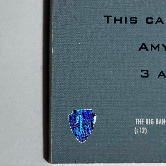 BIG BANG THEORY COSTUME CARD M-06 / A Piece Of Green Shirt Worn By Mayim Bialik! - Picture 4 of 4